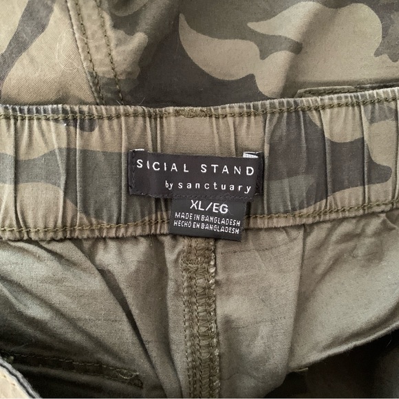 Camouflage Shorts Sanctuary Size XL Green Army Camo Social Standard Roll Hem - Picture 4 of 6